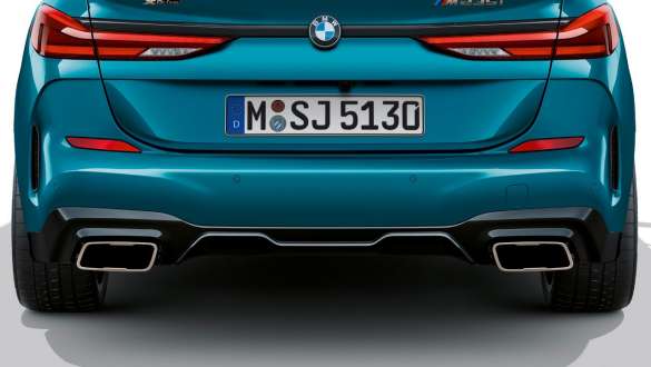 Tailpipe trims BMW 2 Series Gran Coupé Tailpipe trims BMW 2 Series Gran Coupé Snapper Rocks Blue metallic F44 close-up rear