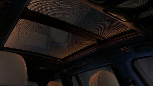 Panorama glass roof Sky Lounge BMW X7 G07 2019 Panorama glass roof Sky Lounge BMW X7 G07 2019
