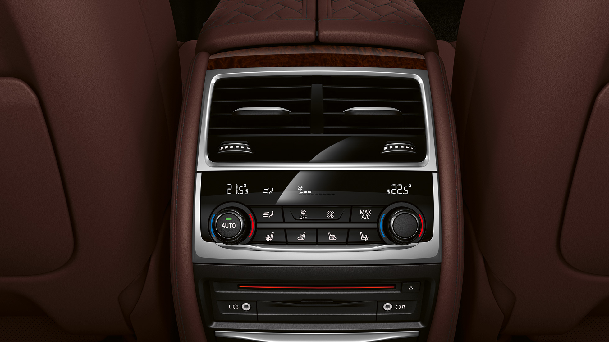 BMW 7 Series Sedan M Sport package, Climate control system BMW 7 Series Sedan M Sport package: Close-up of Climate control system