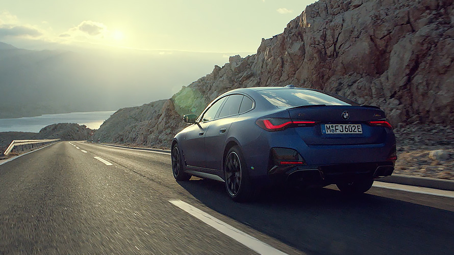 Video about the sportiness of the all-electric BMW i4 M50 G26 2021 Video about the sportiness of the all-electric BMW i4 M50 G26 2021