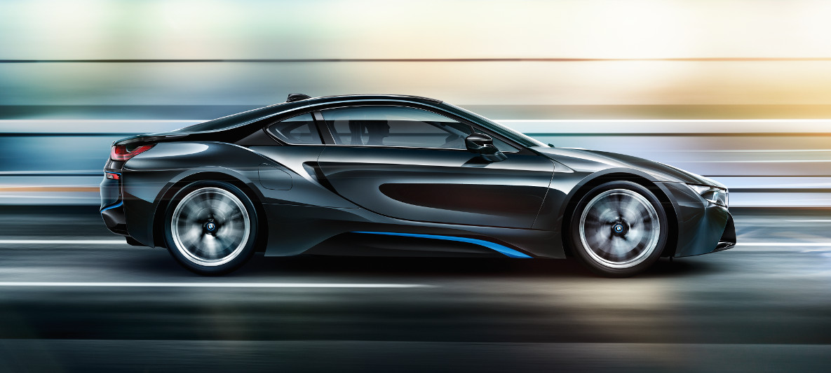 Louis Vuitton Customizes Luggage Set for 2014 BMW i8