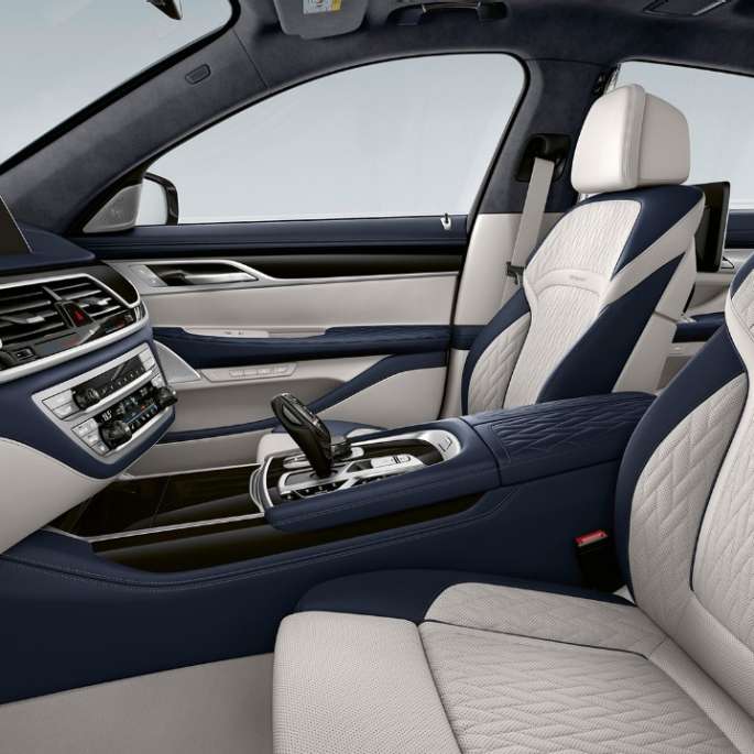 BMW 7 Series Sedan M Sport package leather upholstery Dakota Black